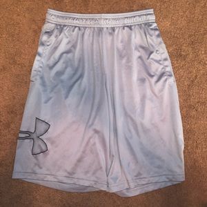 bundle of under armour basketball shorts